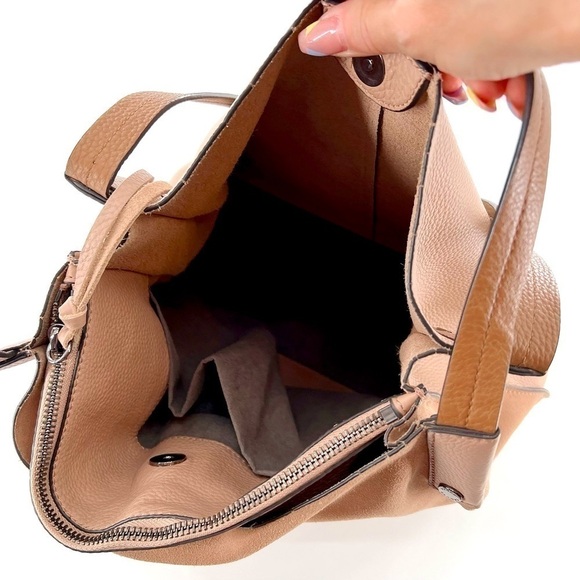 VINCE CAMUTO LEATHER / SUEDE HOBO BAG dusty rouse/cream - Picture 9 of 17